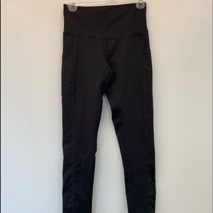 Black workout leggings